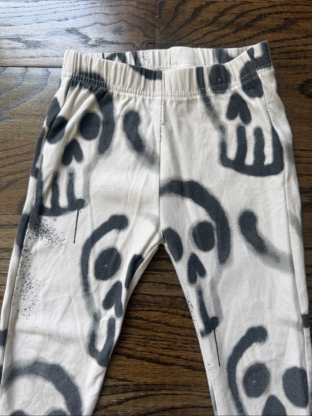 Zara Boy Leggings Pants Bundle Of Five Halloween Christmas Animals Planes Sz 4-5 - Picture 4 of 13